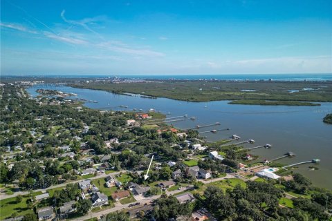 House in Edgewater, Florida 2 bedrooms, 127.09 sq.m. № 2341859 - photo 6
