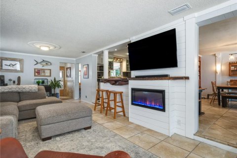 House in Edgewater, Florida 2 bedrooms, 127.09 sq.m. № 2341859 - photo 12