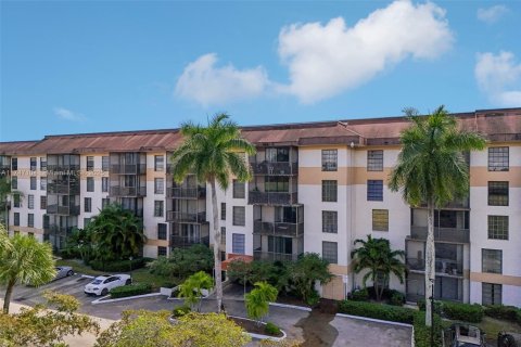 Copropriété à vendre à Lauderhill, Floride: 2 chambres, 100.8 m2 № 1729677 - photo 27