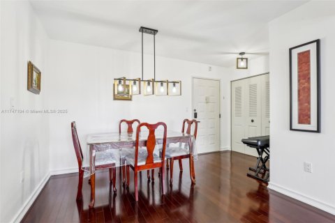 Copropriété à vendre à Lauderhill, Floride: 2 chambres, 100.8 m2 № 1729677 - photo 7