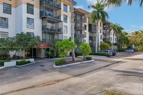 Copropriété à vendre à Lauderhill, Floride: 2 chambres, 100.8 m2 № 1729677 - photo 28