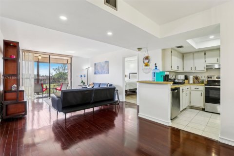 Copropriété à vendre à Lauderhill, Floride: 2 chambres, 100.8 m2 № 1729677 - photo 4