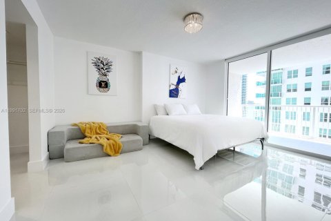 Copropriété à vendre à Miami, Floride: 1 chambre, 72.28 m2 № 2052397 - photo 6