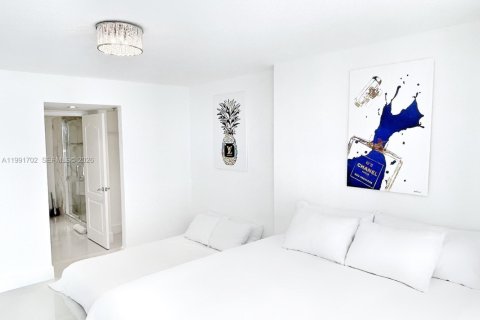 Copropriété à vendre à Miami, Floride: 1 chambre, 72.28 m2 № 2052397 - photo 8