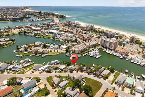 Terreno en venta en Madeira Beach, Florida № 2314138 - foto 15
