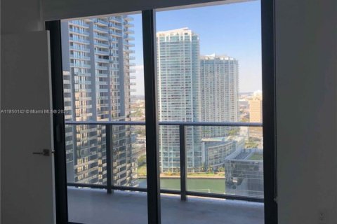 Copropriété à louer à Miami, Floride: 1 chambre, 68.56 m2 № 1857121 - photo 11