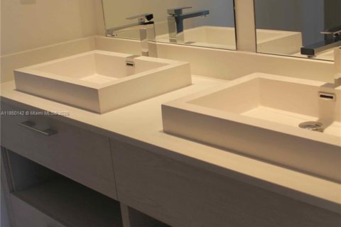 Copropriété à louer à Miami, Floride: 1 chambre, 68.56 m2 № 1857121 - photo 16