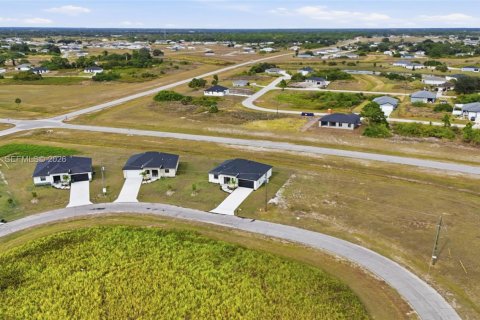 Villa ou maison à vendre à LaBelle, Floride: 3 chambres № 2057515 - photo 5
