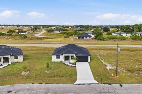 Villa ou maison à vendre à LaBelle, Floride: 3 chambres № 2057515 - photo 3