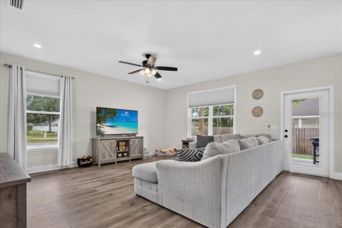 Casa en venta en High Springs, Florida, 3 dormitorios, 161.46 m2 № 2381240 - foto 9