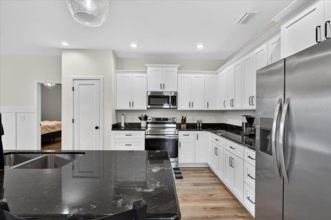 Casa en venta en High Springs, Florida, 3 dormitorios, 161.46 m2 № 2381240 - foto 11