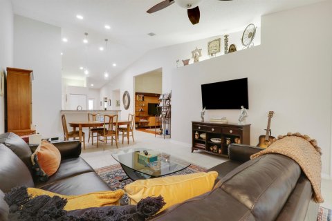 Townhouse in Boynton Beach, Florida 2 bedrooms, 131.64 sq.m. № 2086727 - photo 29