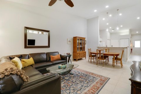 Townhouse in Boynton Beach, Florida 2 bedrooms, 131.64 sq.m. № 2086727 - photo 25