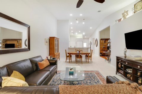 Townhouse in Boynton Beach, Florida 2 bedrooms, 131.64 sq.m. № 2086727 - photo 28
