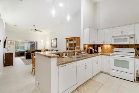 Townhouse in Boynton Beach, Florida 2 bedrooms, 131.64 sq.m. № 2086727 - photo 14