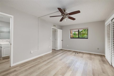 Copropriété à vendre à Temple Terrace, Floride: 1 chambre, 74.32 m2 № 2094469 - photo 12