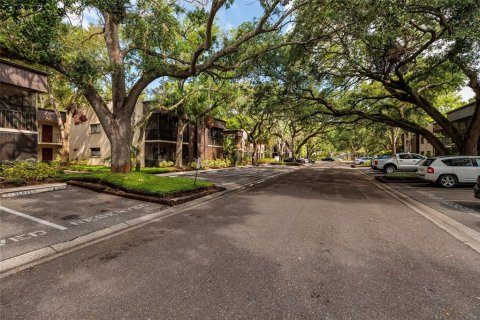 Copropriété à vendre à Temple Terrace, Floride: 1 chambre, 74.32 m2 № 2094469 - photo 2