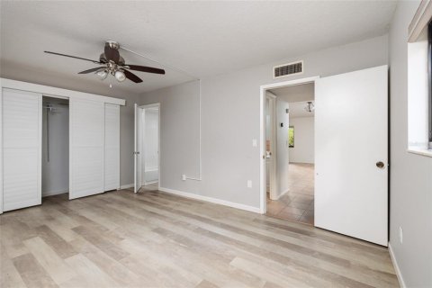 Copropriété à vendre à Temple Terrace, Floride: 1 chambre, 74.32 m2 № 2094469 - photo 13