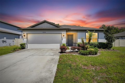 Casa en venta en Lakeland, Florida, 2 dormitorios, 211.91 m2 № 2098953 - foto 2