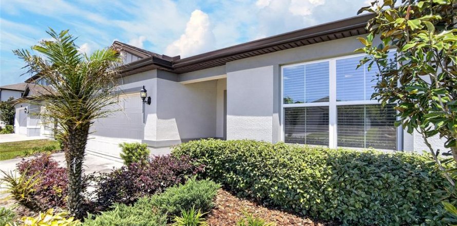 Casa en Lakeland, Florida 2 dormitorios, 211.91 m2 № 2098953