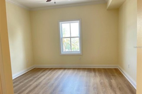 Condo in Lakewood Ranch, Florida, 2 bedrooms  № 2259552 - photo 13
