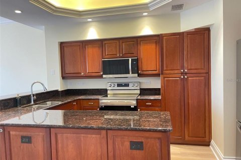 Condo in Lakewood Ranch, Florida, 2 bedrooms  № 2259552 - photo 10