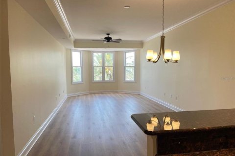 Condo in Lakewood Ranch, Florida, 2 bedrooms  № 2259552 - photo 6