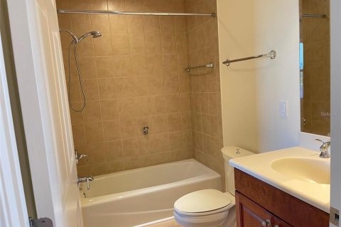 Condo in Lakewood Ranch, Florida, 2 bedrooms  № 2259552 - photo 22
