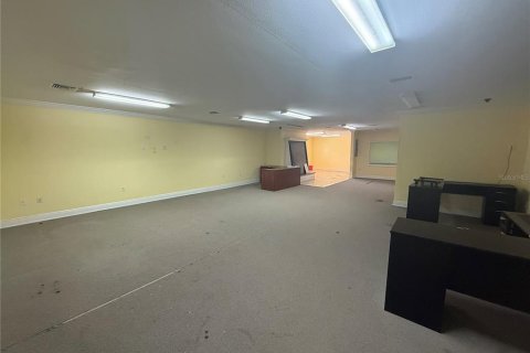 Immobilier commercial à louer à Ocala, Floride № 2284721 - photo 8
