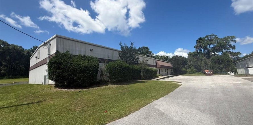 Immobilier commercial à Ocala, Floride № 2284721