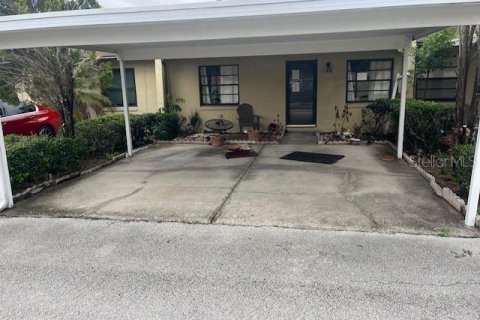 Adosado en Winter Haven, Florida 2 dormitorios, 116.31 m2 № 2097605