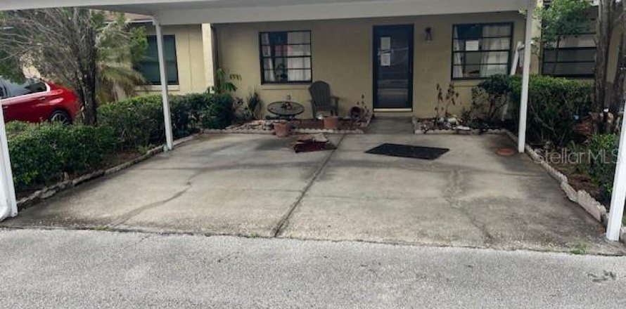 Adosado en Winter Haven, Florida 2 dormitorios, 116.31 m2 № 2097605
