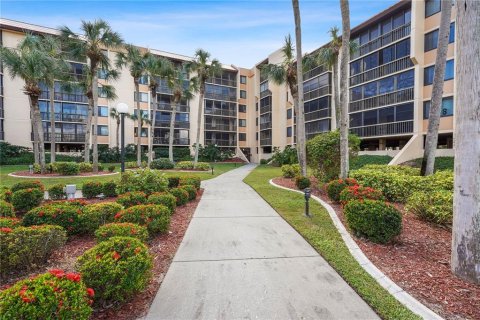 Condo in Port Charlotte, Florida, 1 bedroom  № 1734222 - photo 24