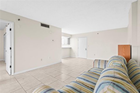Condo in Port Charlotte, Florida, 1 bedroom  № 1734222 - photo 10
