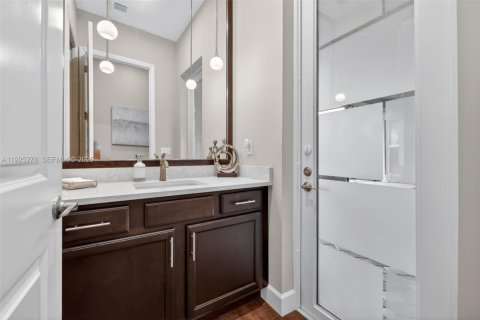 Casa en venta en Port St. Lucie, Florida, 3 dormitorios, 288.74 m2 № 1984186 - foto 17