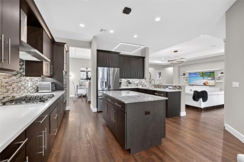 Casa en venta en Port St. Lucie, Florida, 3 dormitorios, 288.74 m2 № 1984186 - foto 14