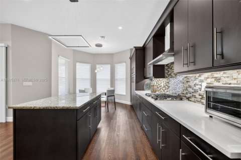 Casa en venta en Port St. Lucie, Florida, 3 dormitorios, 288.74 m2 № 1984186 - foto 15