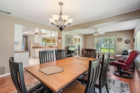Casa en venta en Port Richey, Florida, 2 dormitorios, 135.08 m2 № 1918916 - foto 13