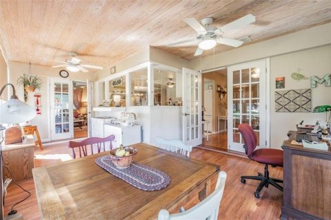 Casa en venta en Port Richey, Florida, 2 dormitorios, 135.08 m2 № 1918916 - foto 24