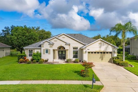 Villa ou maison à Winter Garden, Floride 4 chambres, 245.54 m2 № 2349974