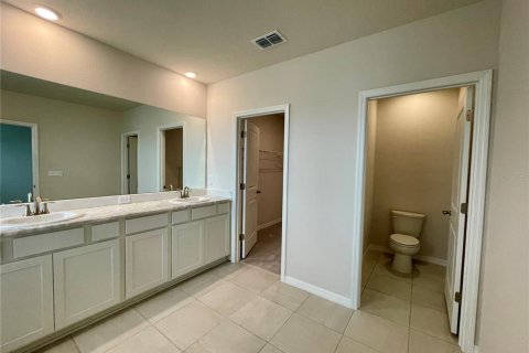 House in Parrish, Florida 4 bedrooms, 256.04 sq.m. № 2391507 - photo 16