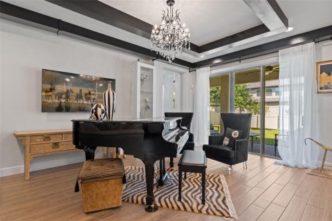 House in Oviedo, Florida 5 bedrooms, 308.99 sq.m. № 2098104 - photo 6