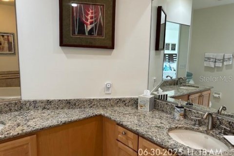 Снять в аренду кондоминиум в Энглвуд, Флорида 1 комната, 128.58м2, № 1911172 - фото 12