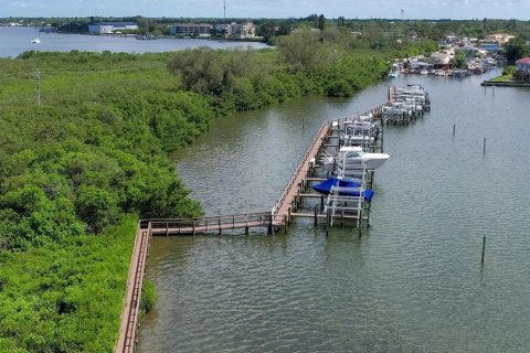 Снять в аренду кондоминиум в Энглвуд, Флорида 1 комната, 128.58м2, № 1911172 - фото 3