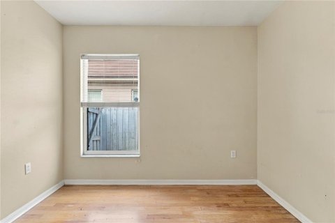 House in Brandon, Florida 3 bedrooms, 131.18 sq.m. № 2427168 - photo 29