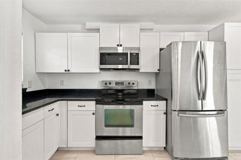 Apartment in Orlando, Florida 2 bedrooms, 72.74 sq.m. № 2400084 - photo 6