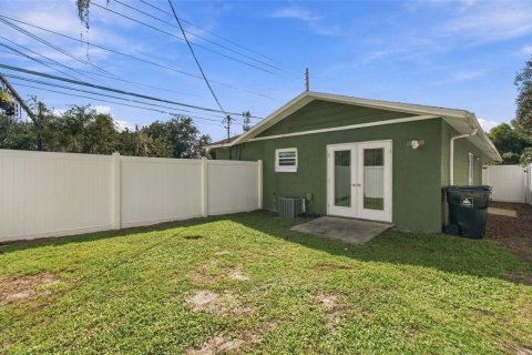 Apartment in Orlando, Florida 2 bedrooms, 72.74 sq.m. № 2400084 - photo 22