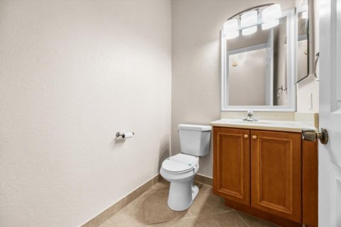 Casa en venta en Port St. Lucie, Florida, 5 dormitorios, 332.13 m2 № 2087379 - foto 20