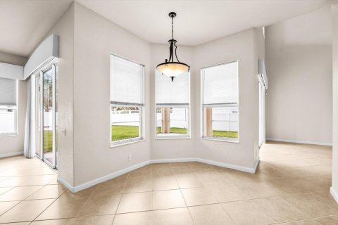 Casa en venta en Port St. Lucie, Florida, 5 dormitorios, 332.13 m2 № 2087379 - foto 11