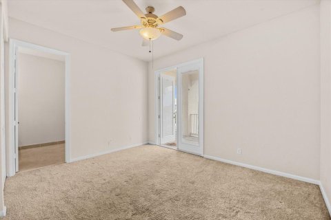 Casa en venta en Port St. Lucie, Florida, 5 dormitorios, 332.13 m2 № 2087379 - foto 26